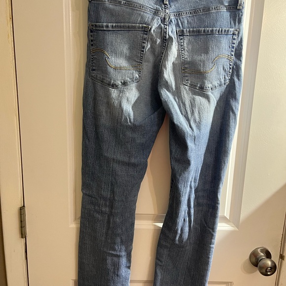 Levi’s Modern Skinny Jeans - Picture 3 of 4